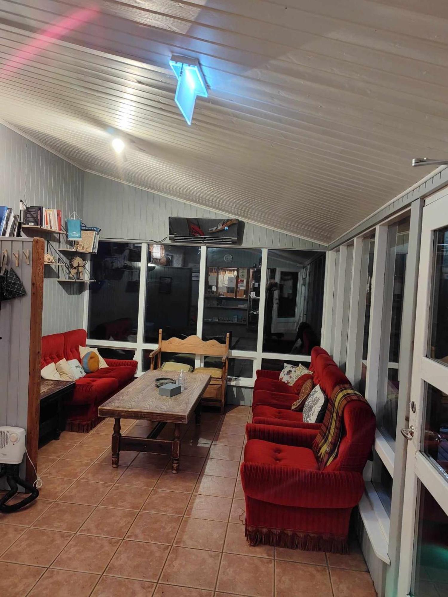 Vik Hostel Eksteriør bilde